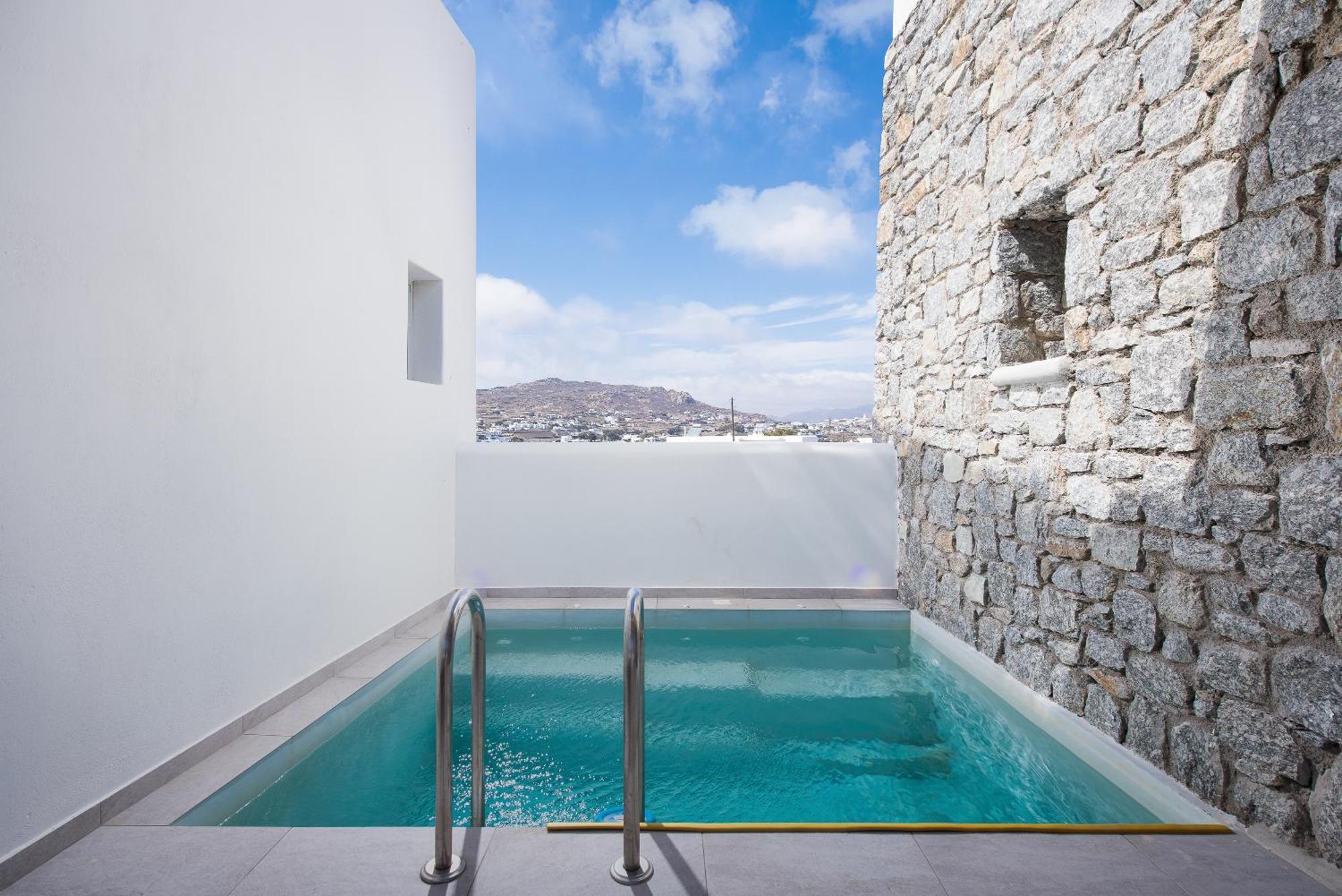 Hosting Moments Private Pool Holiday Home Ano Mera Dış mekan fotoğraf